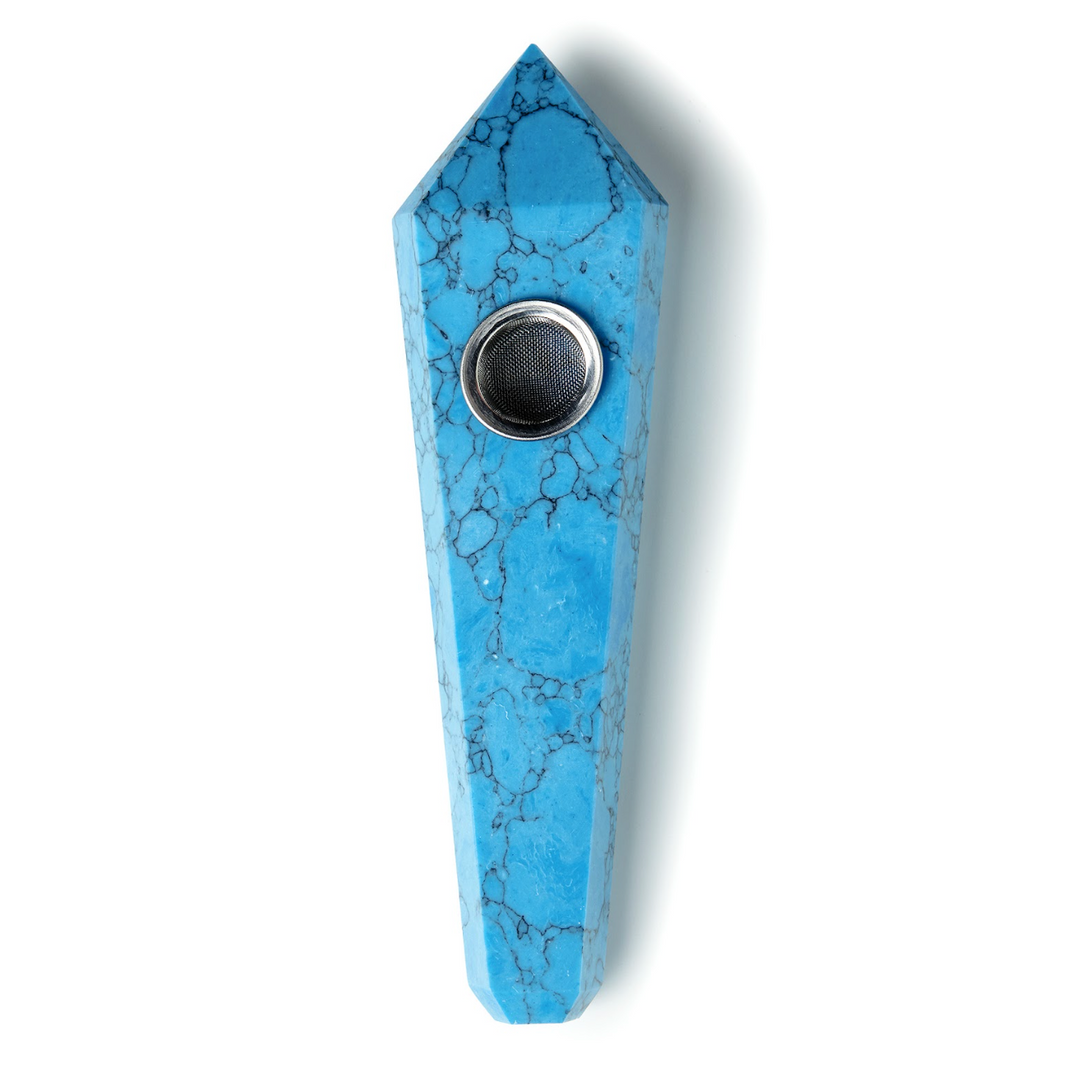 Why You Should Use Astral Project’s Turquoise Crystal for Your Hand Pipe